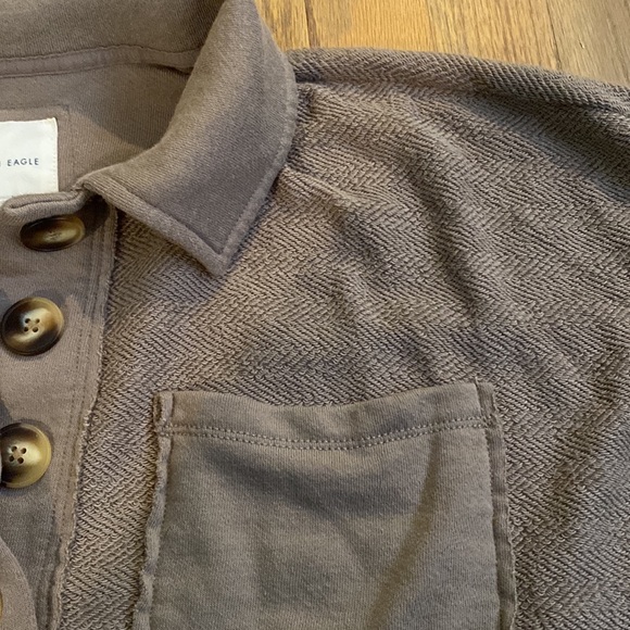 American Eagle Pullover - Picture 5 of 5